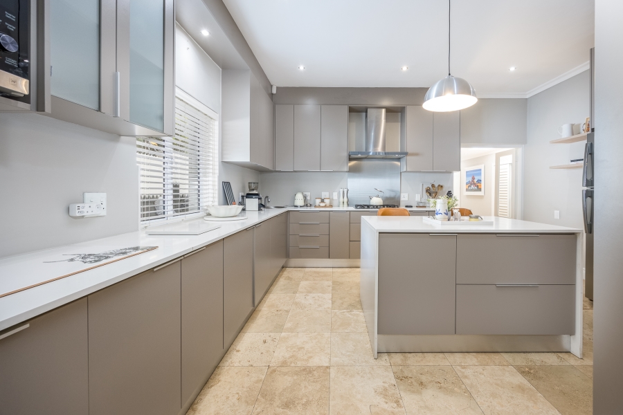 4 Bedroom Property for Sale in Eversdal Heights Western Cape